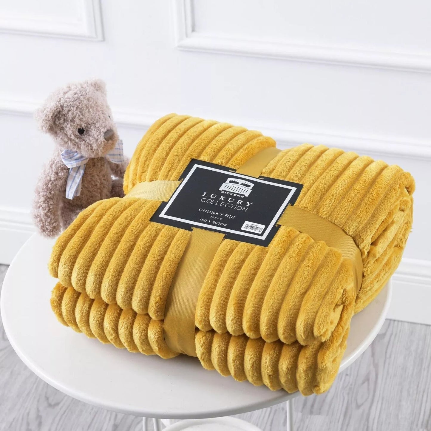 The Local Mart Sofa Bed Chunky Throw Blanket Ultra Soft Warm Fluffy Light Weight For Sofa/Bed